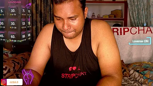 Snapshot of Naughty_Rohan_ chatting on September 13, 2025, 5:29 am Naughty Rohan online show from September 13, 2025, 5:29 am