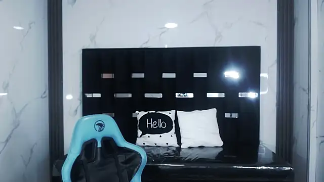 valeria a1 online show from September 26, 2025, 2:37 am