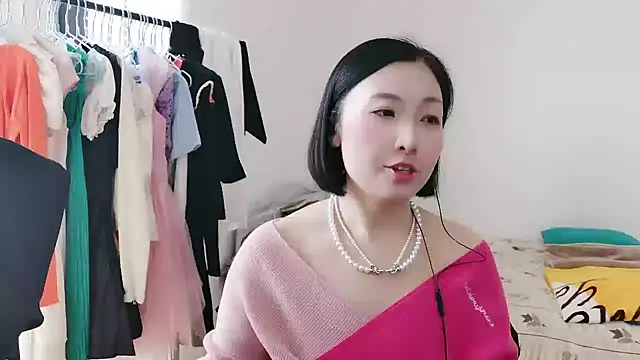 Rachel-6600 online show from November 17, 2025, 3:45 am