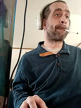 Snapshot of mayg chatting on January 8, 2026, 6:10 pm mayg online show from January 8, 2026, 6:10 pm