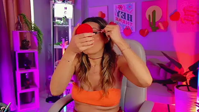 SarahAlluring online show from March 12, 2026, 12:33 pm