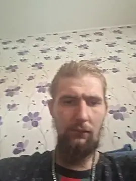 Snapshot of ThePython666 chatting on October 8, 2025, 11:52 am ThePython666 online show from October 8, 2025, 11:52 am