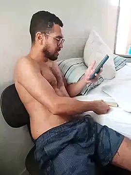 pdasgyn online show from February 7, 2026, 2:10 pm