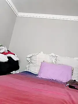 CertifiedSatisfier online show from September 26, 2025, 8:18 am