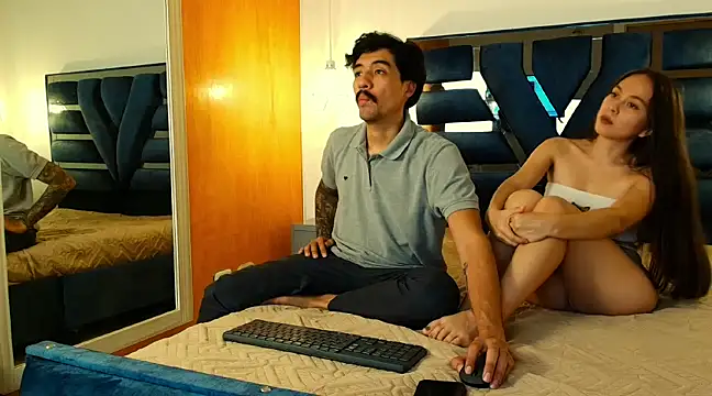 Snapshot of valery_and_Dani_ chatting on March 11, 2025, 8:42 pm valery and Dani online show from March 11, 2025, 8:42 pm