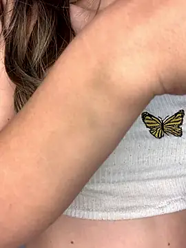 Snapshot of valery_and_Dani_ chatting on January 15, 2026, 8:01 pm valery and Dani online show from January 15, 2026, 8:01 pm