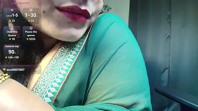 Snapshot of _Lisha_ chatting on October 9, 2025, 5:33 pm Lisha online show from October 9, 2025, 5:33 pm