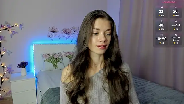 Eva McCoy online show from October 3, 2025, 8:00 am