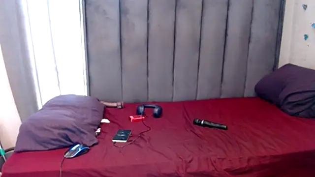 LustyDeziree1 online show from November 23, 2025, 10:37 am