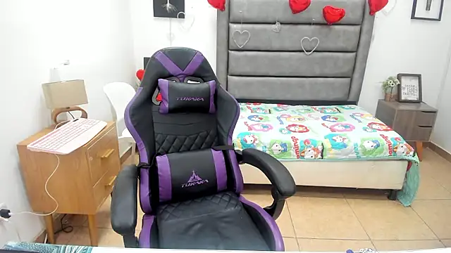 Snapshot of Tania_Duque chatting on March 14, 2026, 2:00 pm Tania Duque online show from March 14, 2026, 2:00 pm