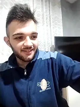 Snapshot of Francescodicristina44 chatting on February 12, 2026, 12:16 am Francescodicristina44 online show from February 12, 2026, 12:16 am