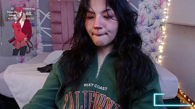 Asaray T online show from November 21, 2025, 5:33 pm