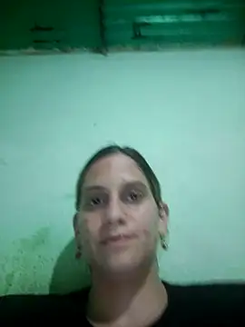 VictoriaLuxe online show from September 19, 2025, 6:59 am