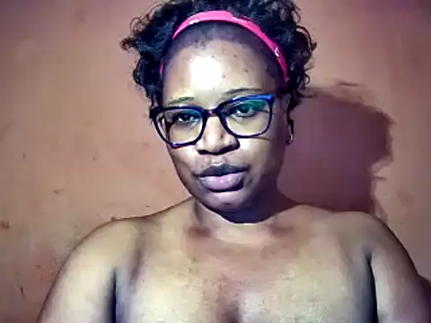 sexyamanda  online show from November 6, 2025, 6:53 pm