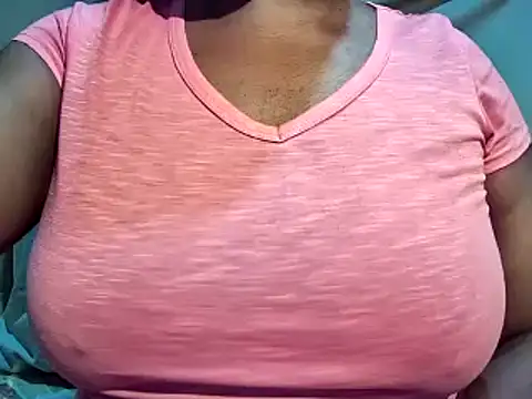 sexyamanda  online show from July 4, 2026, 6:58 pm