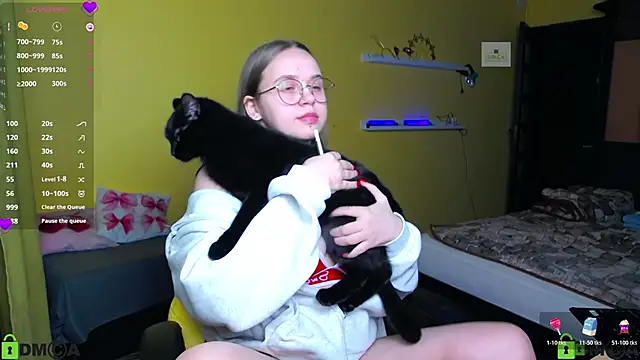 Lilysweet13 online show from January 6, 2026, 2:10 pm