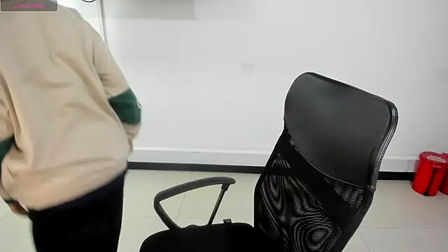 Snapshot of jenn_cg chatting on November 15, 2025, 10:04 pm jenn cg online show from November 15, 2025, 10:04 pm