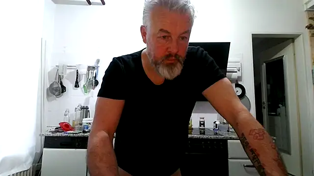 Berg Boy online show from February 11, 2026, 7:35 am