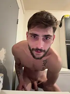 Hugo34bg online show from February 12, 2026, 12:44 pm