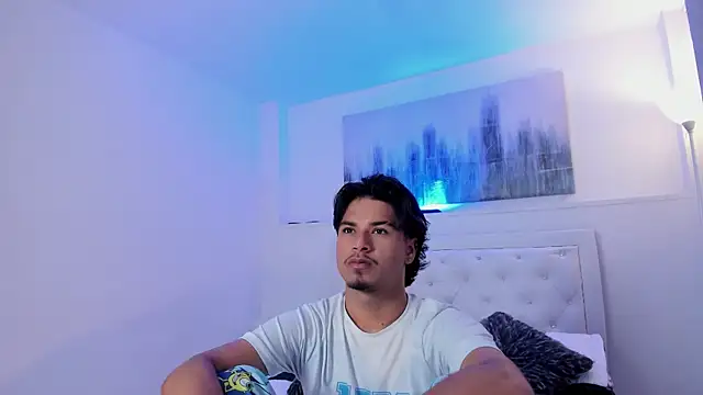 MathewAdams online show from October 3, 2025, 6:27 pm