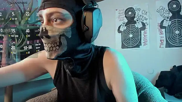 cos operator online show from September 17, 2025, 8:43 pm