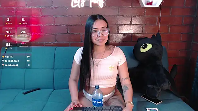 im mariham  online show from March 22, 2025, 3:09 pm