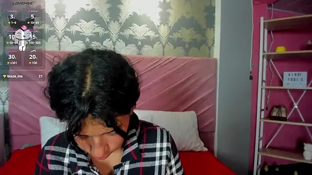 Karin Ks online show from February 11, 2026, 3:44 am