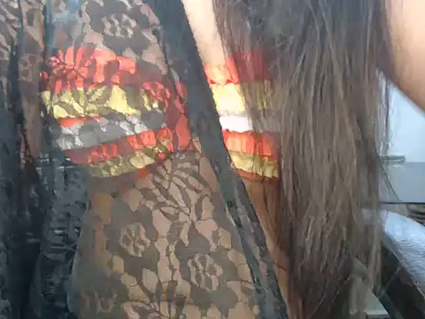 Snapshot of TheMostBeautifullGirl- chatting on May 25, 2026, 6:14 pm TheMostBeautifullGirl- online show from May 25, 2026, 6:14 pm
