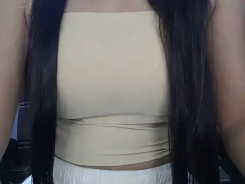 Snapshot of TheMostBeautifullGirl- chatting on June 25, 2026, 6:34 pm TheMostBeautifullGirl- online show from June 25, 2026, 6:34 pm