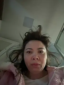 aa520uv online show from March 3, 2026, 1:56 am