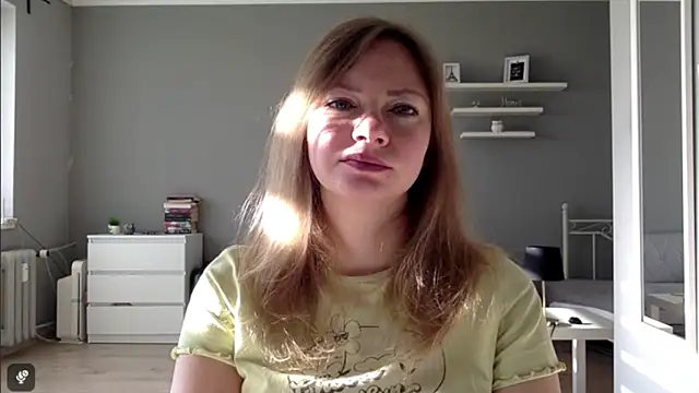 MillieShow online show from November 7, 2025, 11:10 am