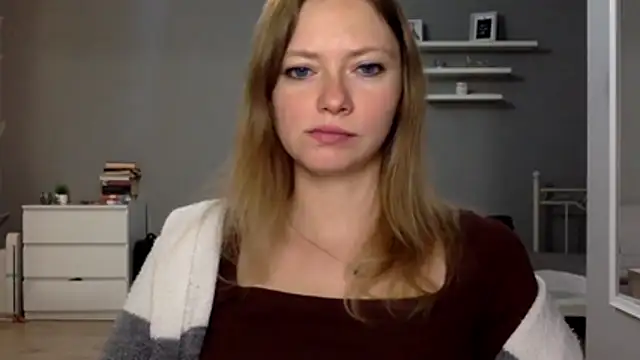 MillieShow online show from November 20, 2025, 9:47 pm