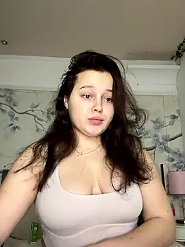 Cute kitty- online show from January 10, 2026, 2:46 am