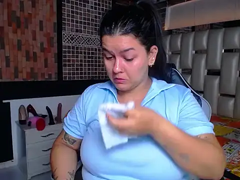 Snapshot of kriss_sweetboobs10 chatting on September 19, 2025, 12:39 pm kriss sweetboobs10 online show from September 19, 2025, 12:39 pm