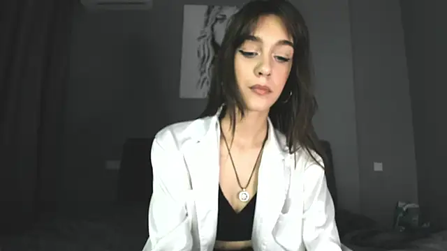 Elli Lourence online show from March 13, 2025, 1:54 am