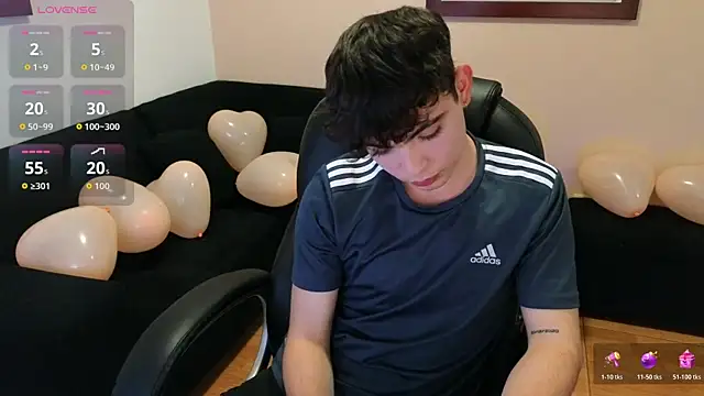 Snapshot of lukeboyce33 chatting on February 6, 2026, 12:37 am lukeboyce33 online show from February 6, 2026, 12:37 am