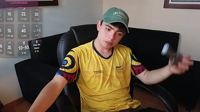 Snapshot of lukeboyce33 chatting on February 24, 2026, 10:08 pm lukeboyce33 online show from February 24, 2026, 10:08 pm