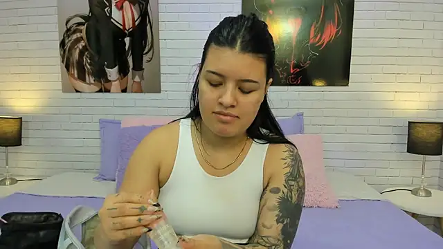 Candy Roose online show from October 25, 2025, 3:58 am