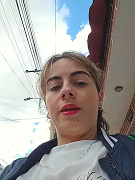 Snapshot of Sairy_ chatting on October 24, 2025, 6:37 pm Sairy online show from October 24, 2025, 6:37 pm