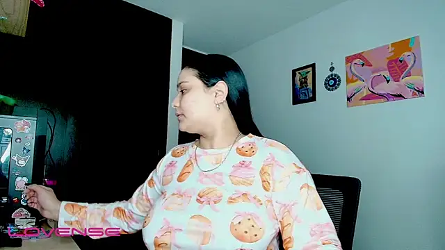 Snapshot of ashliecooperrr chatting on October 26, 2025, 5:46 am ashliecooperrr online show from October 26, 2025, 5:46 am