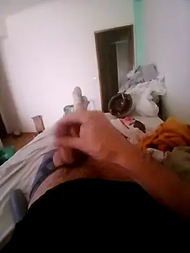 Snapshot of kredazzbigdick chatting on October 27, 2025, 10:41 am kredazzbigdick online show from October 27, 2025, 10:41 am