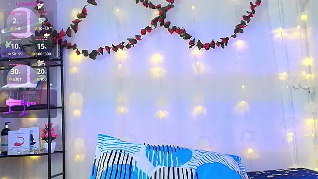 Danny-Swift13 online show from October 23, 2025, 3:22 pm