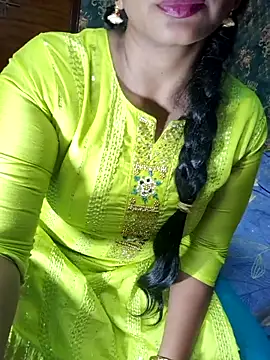 Snapshot of Shalini_telugu09 chatting on September 14, 2025, 2:49 pm Shalini telugu09 online show from September 14, 2025, 2:49 pm