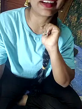 Snapshot of Shalini_telugu09 chatting on September 16, 2025, 4:57 am Shalini telugu09 online show from September 16, 2025, 4:57 am