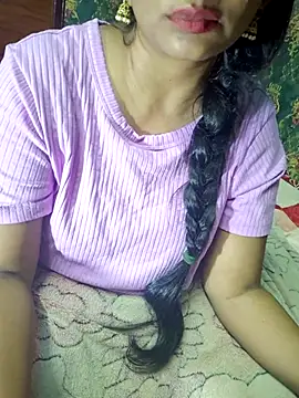 Snapshot of Shalini_telugu09 chatting on October 24, 2025, 6:48 pm Shalini telugu09 online show from October 24, 2025, 6:48 pm