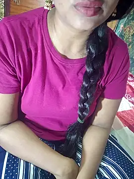 Snapshot of Shalini_telugu09 chatting on November 4, 2025, 5:50 am Shalini telugu09 online show from November 4, 2025, 5:50 am