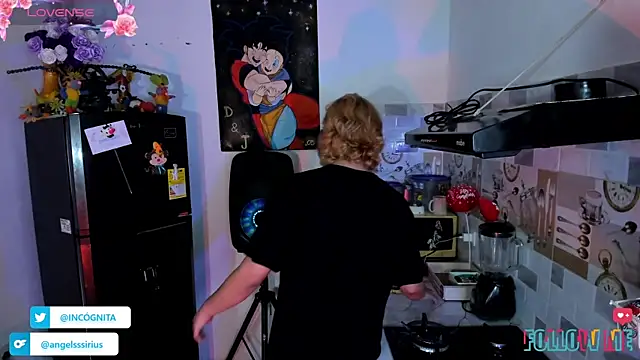 Snapshot of adam_angelssss chatting on November 26, 2025, 8:54 pm adam angelssss online show from November 26, 2025, 8:54 pm