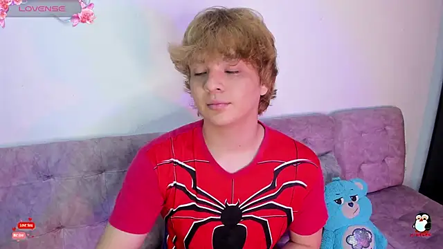 Snapshot of adam_angelssss chatting on January 5, 2026, 10:02 pm adam angelssss online show from January 5, 2026, 10:02 pm