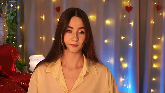 EvaMossi online show from February 13, 2026, 6:09 am