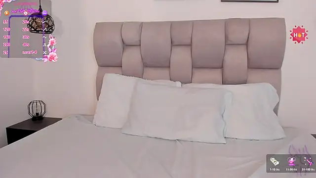 Hanna Evans   online show from November 20, 2025, 12:27 pm